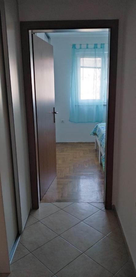 Apartman Valbandon 法扎纳 外观 照片