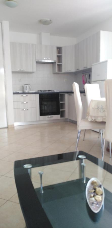 Apartman Valbandon 法扎纳 外观 照片