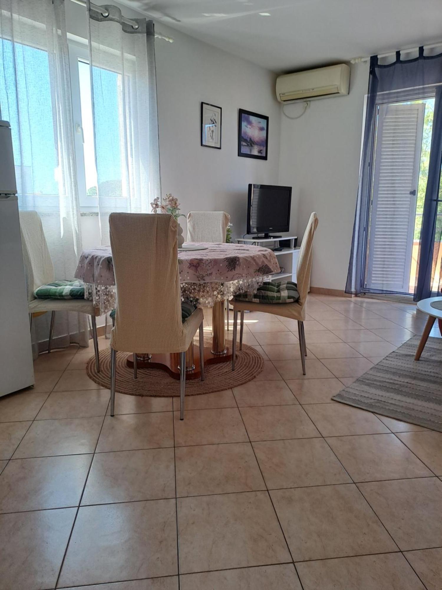 Apartman Valbandon 法扎纳 外观 照片