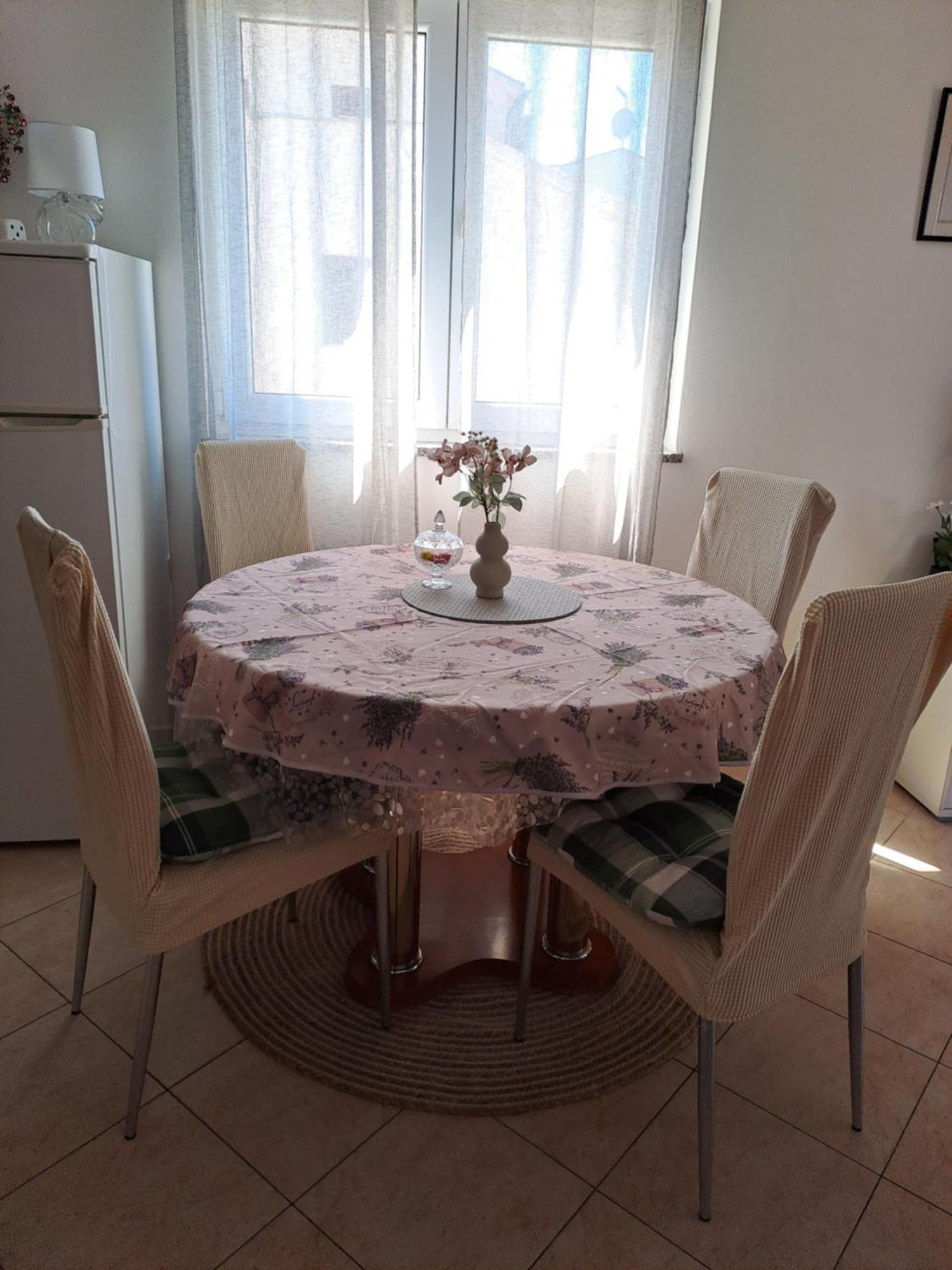 Apartman Valbandon 法扎纳 外观 照片